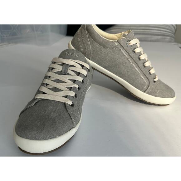 Taos Star Iconic Grey Canvas Shoe - Size 9 - Picture 2 of 7